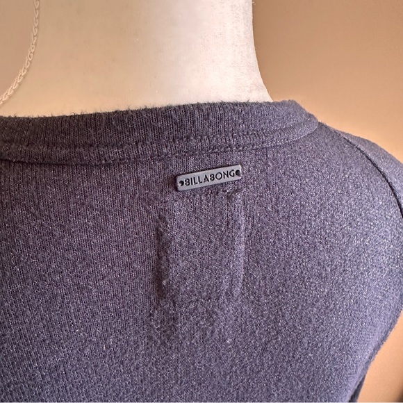 Billabong Lightweight Gray Wrap Sweater Size Small - Picture 4 of 5